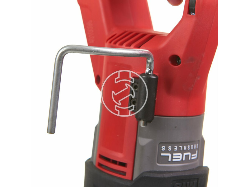 milwaukee_m18_fsx_0c_fuel_akkus_super_sawzall_szenkefe_nelkuli_szablyafuresz_akku_es_tolto_nelkul_3.jpg 4933464724