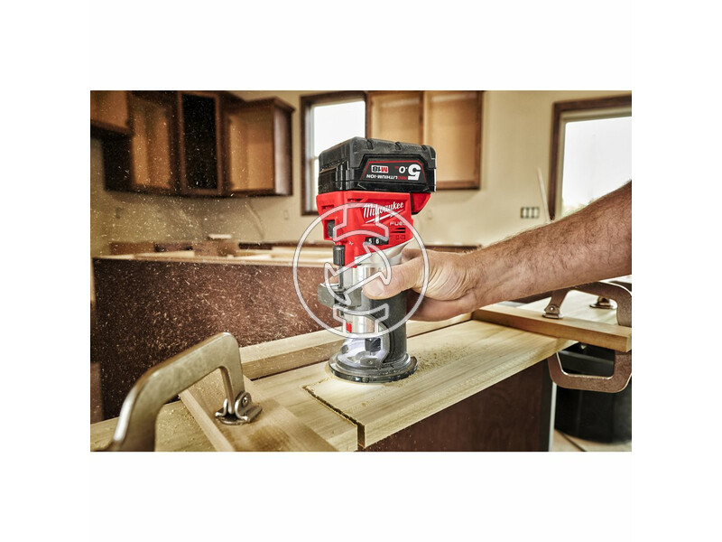 milwaukee_m18_ftr_0x_fuel_akkus_szenkefe_nelkuli_elmaro_akku_es_tolto_nelkul_8.jpg 4933471604