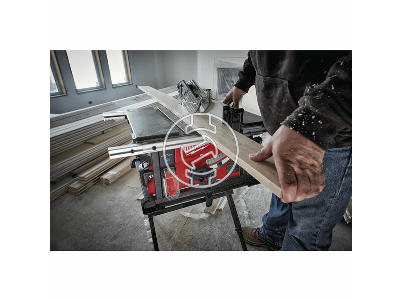 milwaukee_m18_fts210_0_akkus_one_key_fuel_szenkefe_nelkuli_asztali_korfuresz_akku_es_tolto_nelkul_10.jpg 4933464722