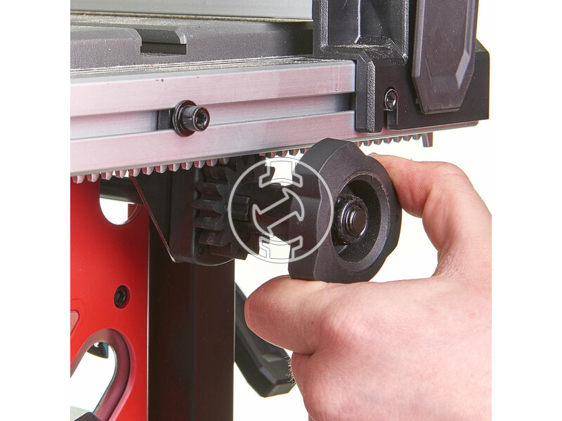 milwaukee_m18_fts210_0_akkus_one_key_fuel_szenkefe_nelkuli_asztali_korfuresz_akku_es_tolto_nelkul_30.jpg 4933464722