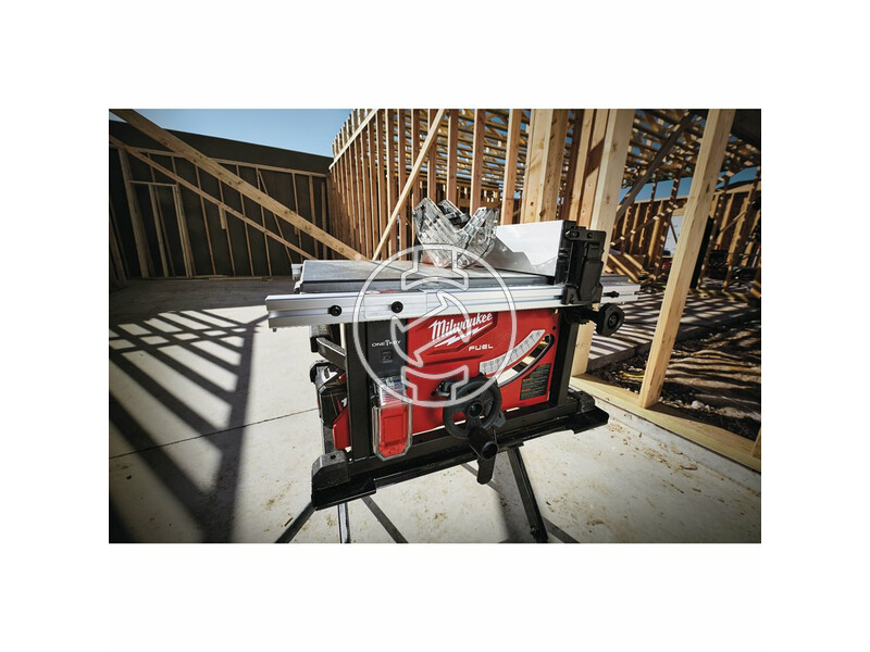 milwaukee_m18_fts210_0_akkus_one_key_fuel_szenkefe_nelkuli_asztali_korfuresz_akku_es_tolto_nelkul_5.jpg 4933464722