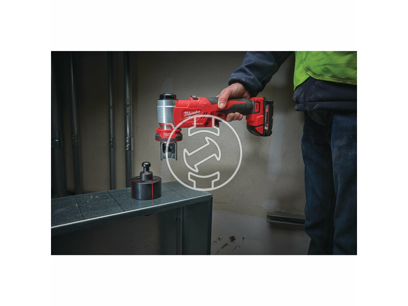 milwaukee_m18_hkp_201c_forcelogic_akkus_hidraulikus_lyukasztogep_1_x_20_ah_li_ion_akkuval_6.jpg 4933451202