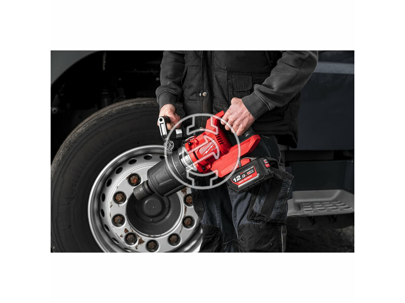 milwaukee_m18_onefhiwf1ds_121c_akkus_one_key_fuel_nagy_nyomateku_d_fogantyus_utvecsavarozo_biztositogyuruvel_1_negyszog_meghajtassal_1_x_120_ah_li_ion_akkuval_19.jpg 4933472072