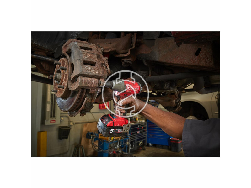 milwaukee_m18_oneiwf12_502x_akkus_one_key_fuel_utvecsavarozo_biztositogyuruvel_12_negyszog_meghajtassal_2_x_50_ah_li_ion_akkuval_6.jpg 4933451374