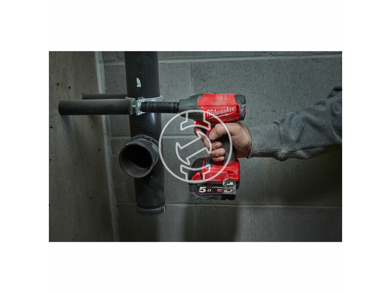 milwaukee_m18_oneiwf12_502x_akkus_one_key_fuel_utvecsavarozo_biztositogyuruvel_12_negyszog_meghajtassal_2_x_50_ah_li_ion_akkuval_16.jpg 4933451374