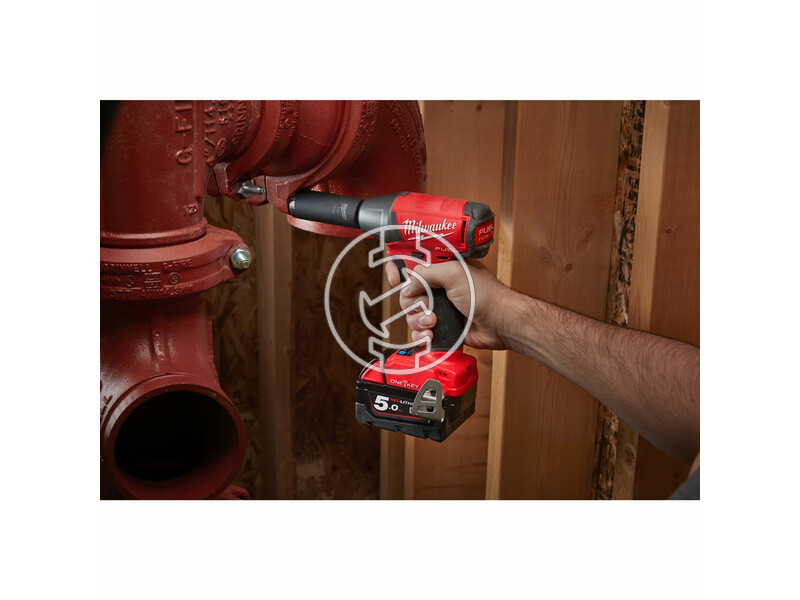 milwaukee_m18_oneiwf12_502x_akkus_one_key_fuel_utvecsavarozo_biztositogyuruvel_12_negyszog_meghajtassal_2_x_50_ah_li_ion_akkuval_14.jpg 4933451374