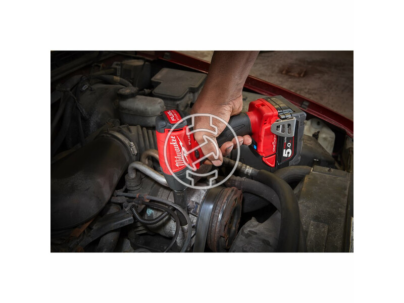 milwaukee_m18_oneiwp12_502x_akkus_one_key_fuel_utvecsavarozo_utkozocsappal_12_negyszog_meghajtassal_2_x_50_ah_li_ion_akkuval_2.jpg 4933451372