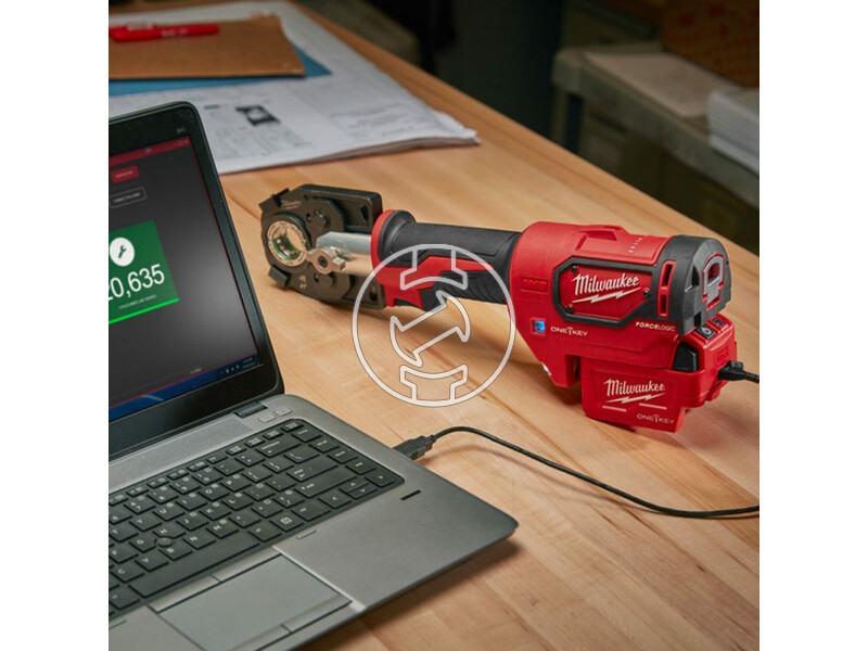 4933451386 milwaukee_m18_oneka_0_one_key_adapter_akku_es_tolto_nelkul_1