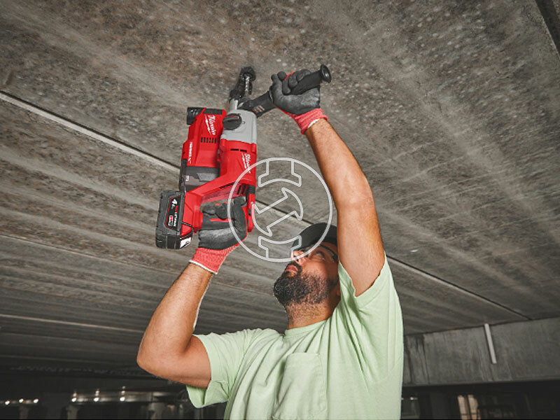 Milwaukee M18BLHACD26-0 akkus fúró-vésőkalapács SDS-Plus 26 mm