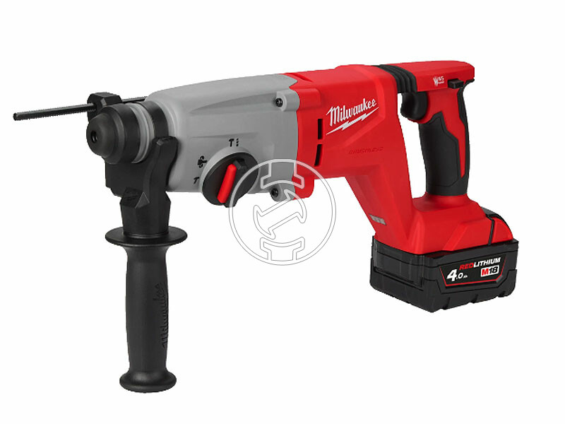 Milwaukee M18BLHACD26-402X akkus fúró-vésőkalapács SDS-Plus 26 mm