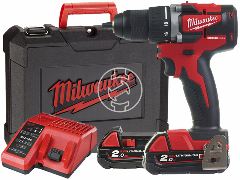 Milwaukee M18CBLDD-202C akkus fúrócsavarozó tokmányos