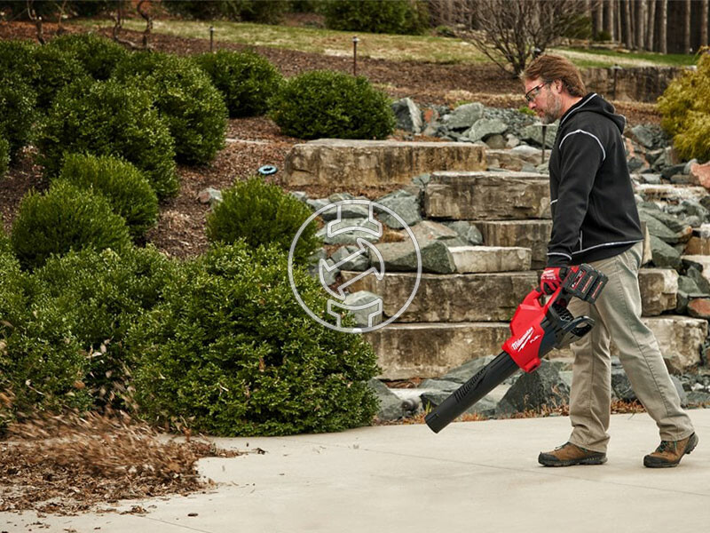 Milwaukee M18F2BL-0 akkus lombfúvó
