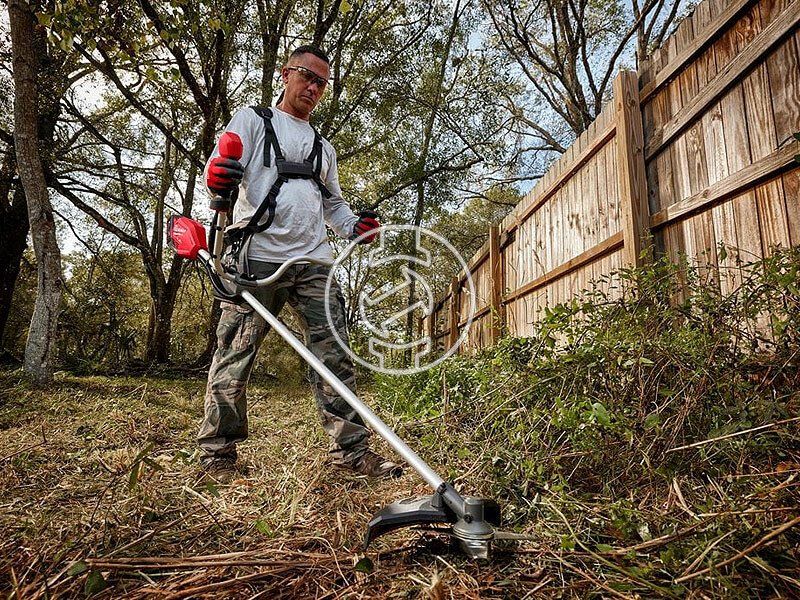 Milwaukee M18FBCU-802 akkus fűkasza