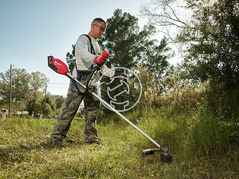 Milwaukee M18FBCU-802 akkus fűkasza