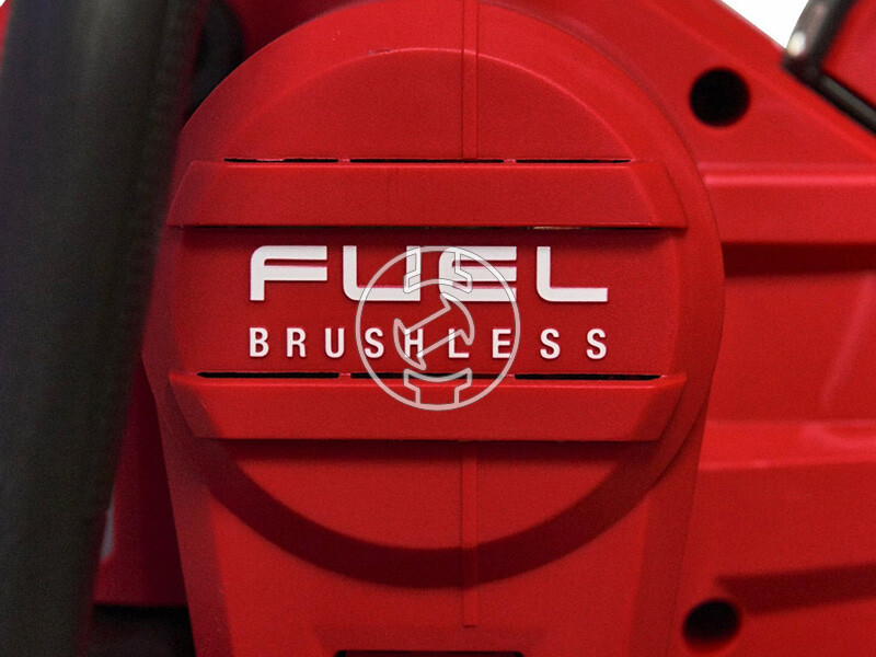 Milwaukee M18FCHS35-122 akkus láncfűrész