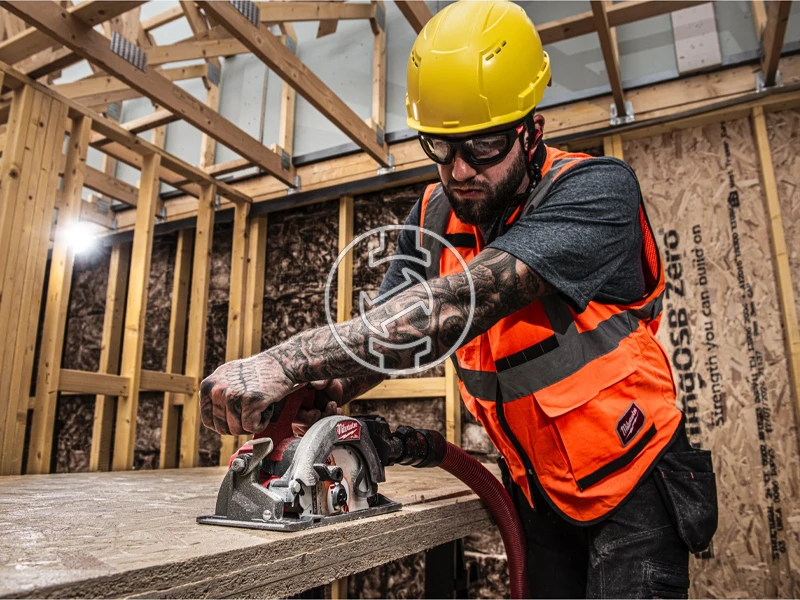 Milwaukee M18FCS552-302X akkus körfűrész