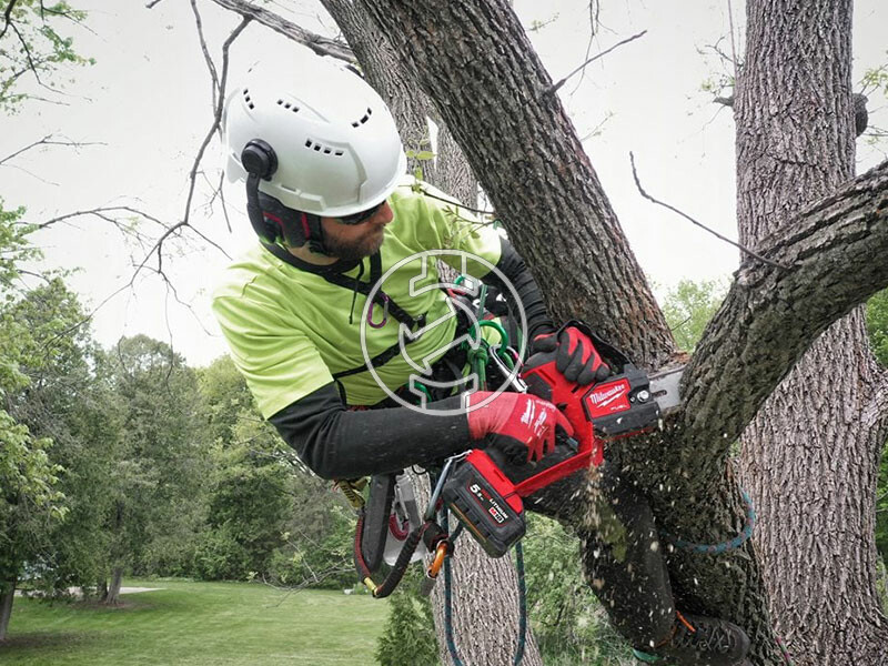 Milwaukee M18FHS20-0 akkus láncfűrész (akku és töltő nélkül)