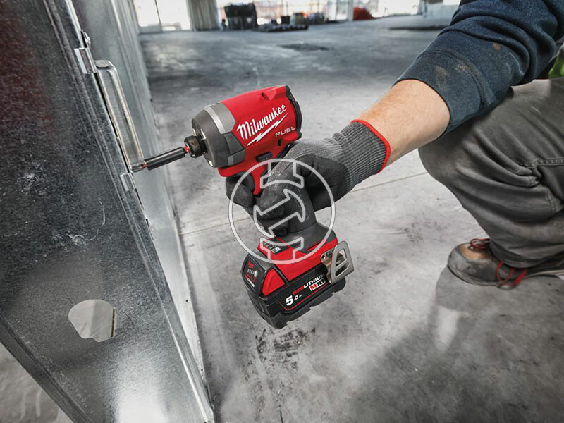 Milwaukee M18FID3-0X akkus ütvecsavarozó bitbefogással (akku és töltő nélkül)