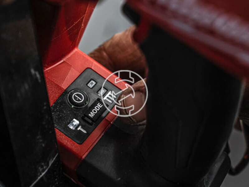 Milwaukee M18FN15GA-0X akkus szerkezeti szegező