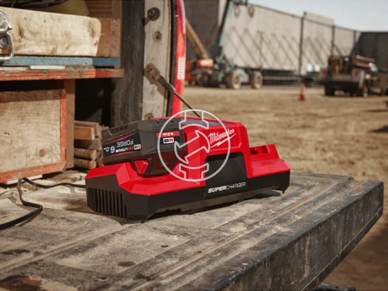 Milwaukee M18FORGENRG-602 akkumulátor és töltő szett