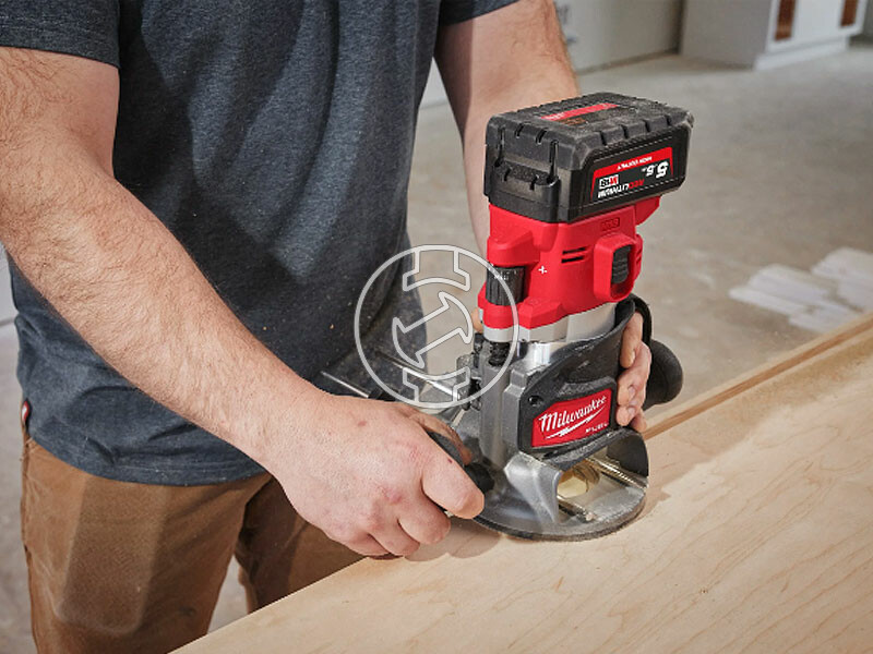 Milwaukee M18FR12KIT-0P akkus felsőmaró