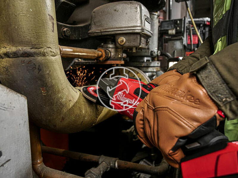 Milwaukee M18FSAGF125XB-0X akkus laposfejű sarokcsiszoló