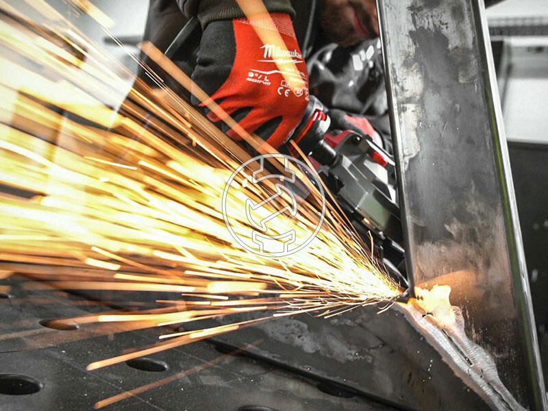 Milwaukee M18FSAGF125XPDB-0X akkus laposfejű sarokcsiszoló