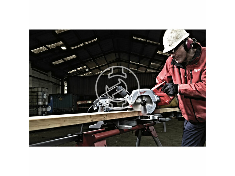 milwaukee_ms_216_sb_kompakt_gervago_integralt_vezetoszannal_6.jpg 4933471055