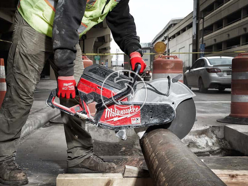 Milwaukee MXF COS350-602 akkus kézi gyorsdaraboló