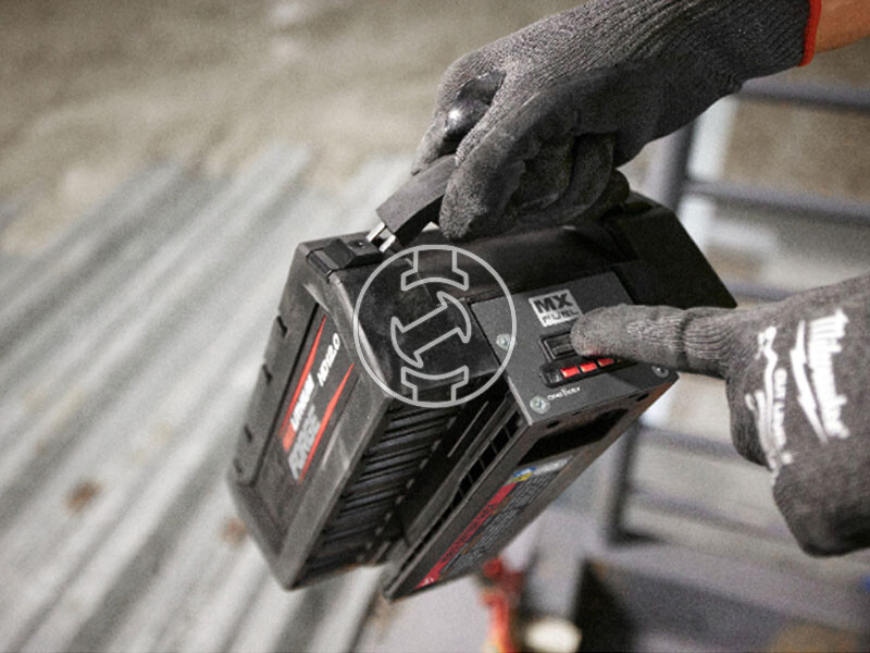 Milwaukee MXFHD812 akkumulátor