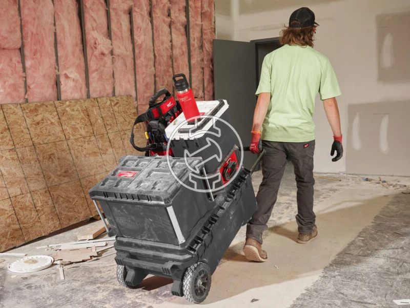 Milwaukee Packout kulacs 710 ml Piros