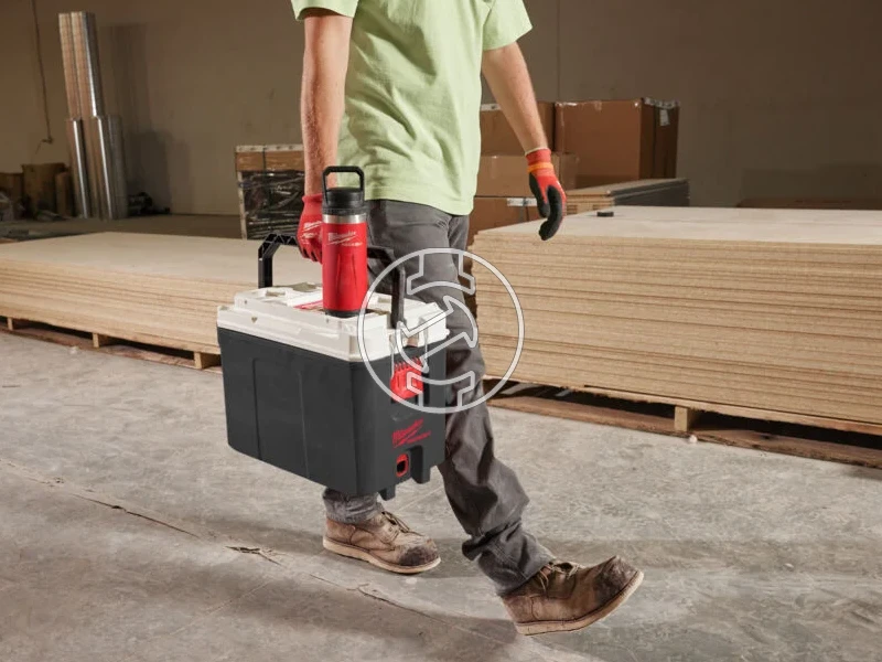 Milwaukee Packout kulacs 710 ml Piros