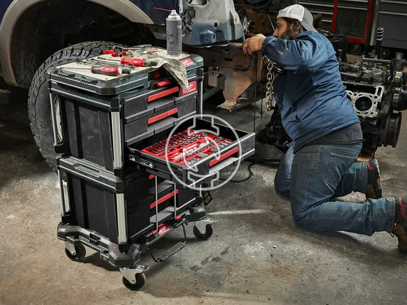 Milwaukee PackOut szerszámos kocsi