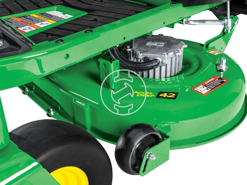 John Deere Z370R benzinmotoros fűnyíró traktor