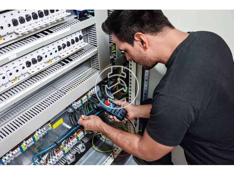 Bosch GFM 1000-15 lakatfogó + MH 1