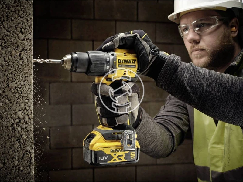 DeWalt DCD799D2T akkus fúrócsavarozó tokmányos