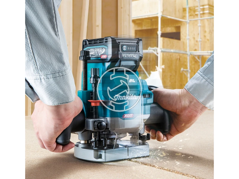Makita RP001GM201 akkus felsőmaró