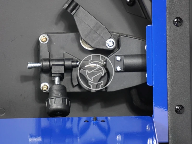 Kép: Panelectrode MULTI MIG 160 fogyoelektrodas vedogazas inverteres hegeszto 40 - 250 A  230 V_7.webp