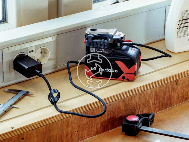 Kép: PC 18-65 Hordozhato toltocUSB-C.webp