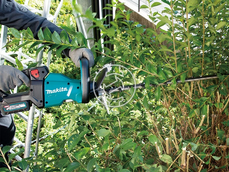 Makita UH006GZ akkus sövényvágó 40Vmax XGT BL 60 cm 720 W