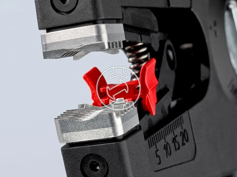 Kép: PreciStrip16 Autom. Insulation Stripper.webp