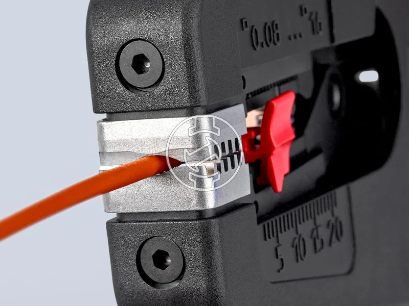 Kép: PreciStrip16 Autom. Insulation Stripper.webp