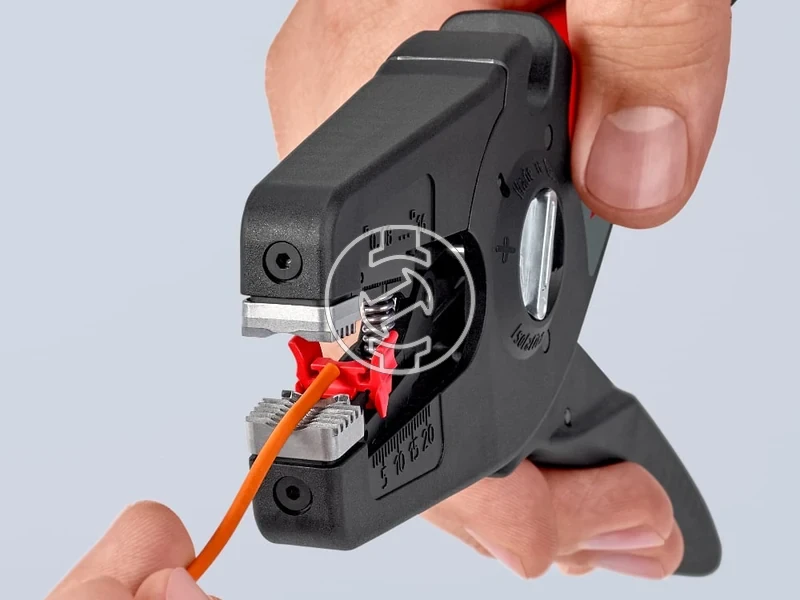 Kép: PreciStrip16 Autom. Insulation Stripper.webp