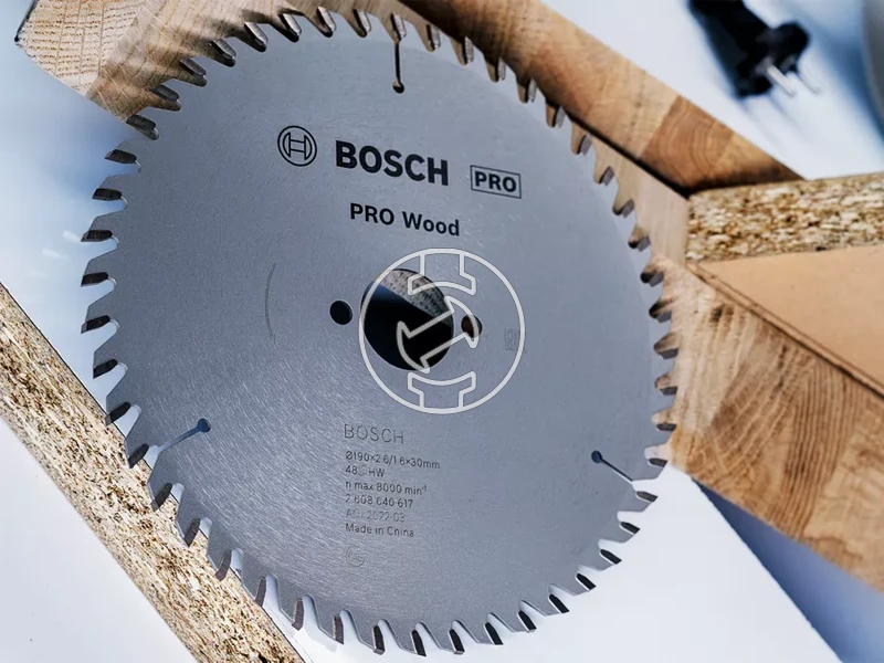 Bosch körfűrészlap 235 x 2,8 x 30 mm