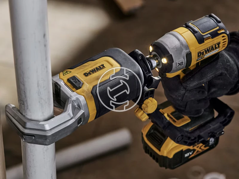 DeWalt PVC/PEX csővágó adapter