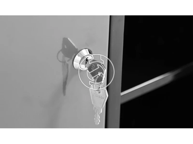 Kép: Redonyos szerszamszekreny 1125 x 630 mm.webp