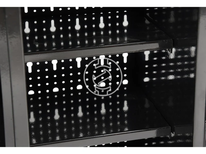 Kép: Redonyos szerszamszekreny 1125 x 630 mm.webp