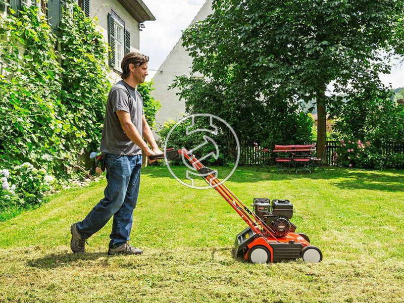 Sabo 38 BV benzinmotoros gyepszellőztető