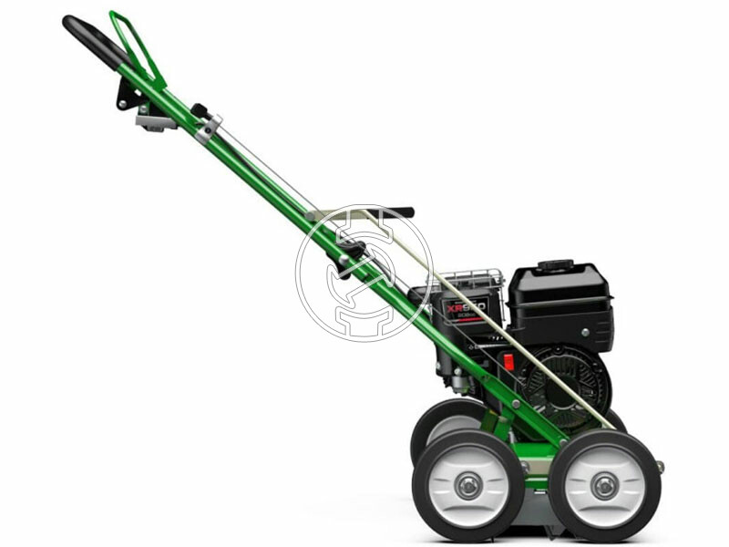 Sabo 45-220 benzinmotoros gyepszellőztető