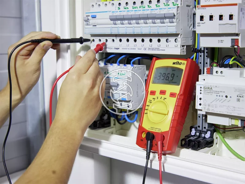 Wiha SB 22-41 / 600V multiméter